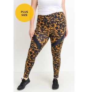 Highwaist Damask Print with Moto Mesh  Leggings